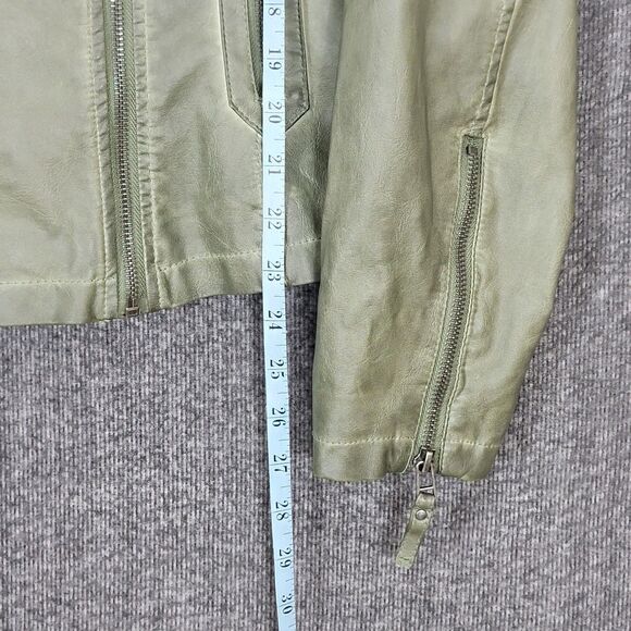 Max Studio Jacket Womens Large Sage Olive Green Vegan Faux Leather Moto Crop - Picture 4 of 13